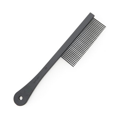 Spratts nr 71 - grzebień średnia gęstość z pokryciem antystatycznym 1
