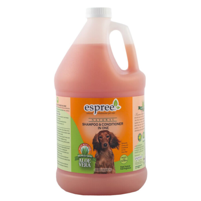 Espree Shampoo & Conditioner in one 3,8 L - produkt łączący właściwości szamponu i odżywki
