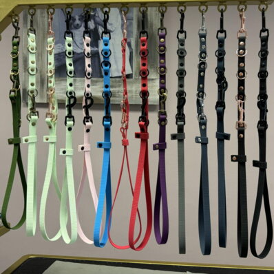 Smycz groomerska typu bio-thane, przepinana, szer. 1,6 cm, dł. 60-67 cm 1